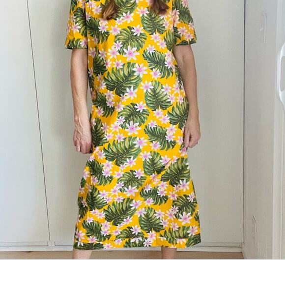 Vintage Hawaiian Mumu Dress Midi Yellow Pink Tropical Print Vacation Size Medium - Picture 1 of 11